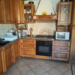 Lara's House