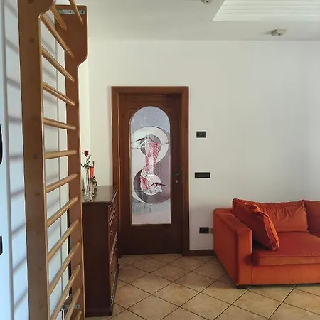 Lara's House * Verona