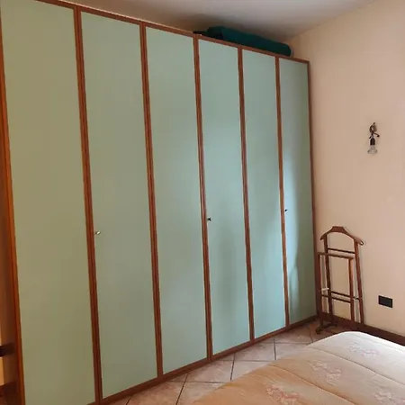 Lara's House Apartman *